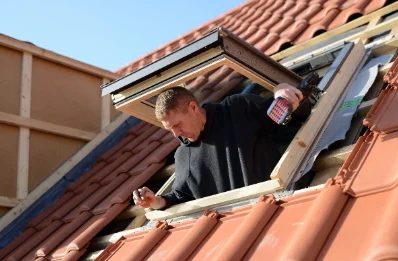 Pose de fenêtres de toit Velux à la Bruyère